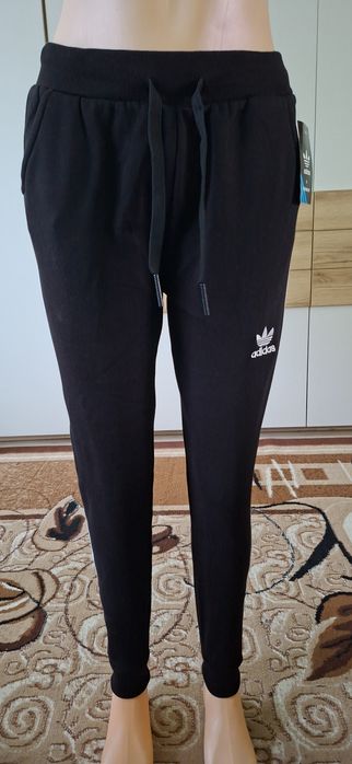 spodnie ocieplana z kieszeniami Adidas