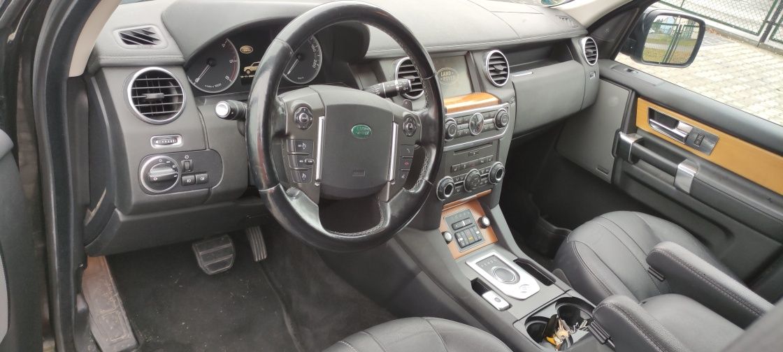 Land Rover Discovery 4 SDV6 HSE