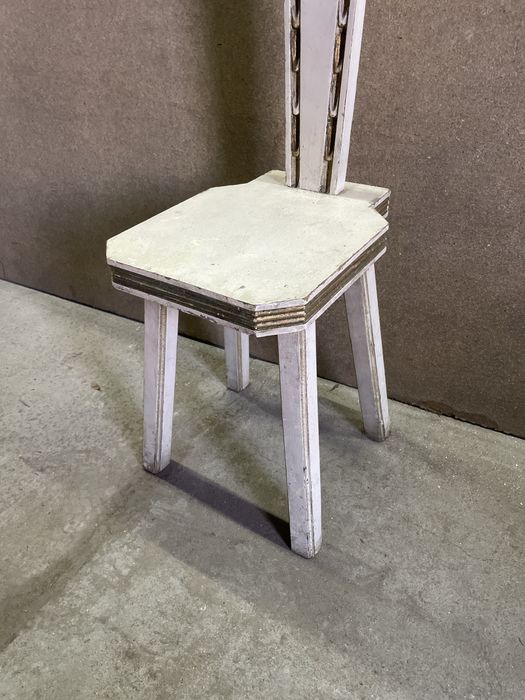 Antiga Cadeira de Madeira