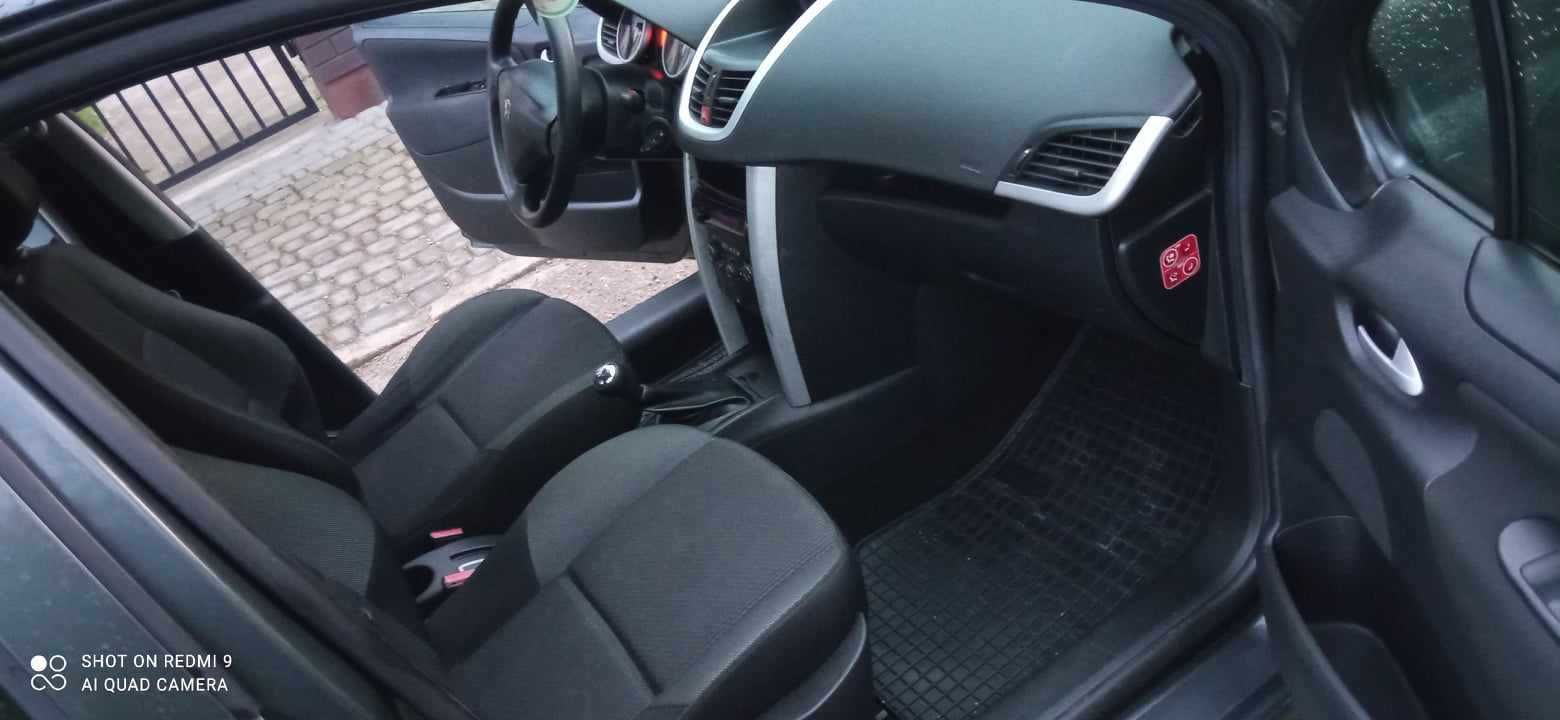 Peugeot  2010 rok 5-drzwi Klima Polecam