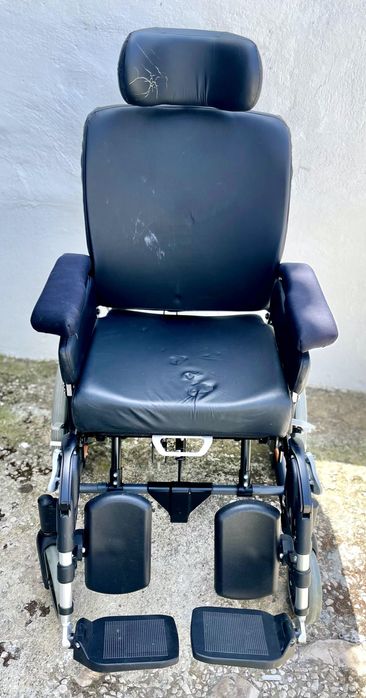 Cadeira de rodas Breezy Cirrus G5