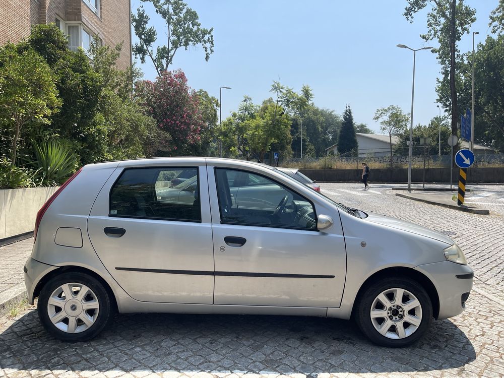 Fiat Punto 1.2 FIRE