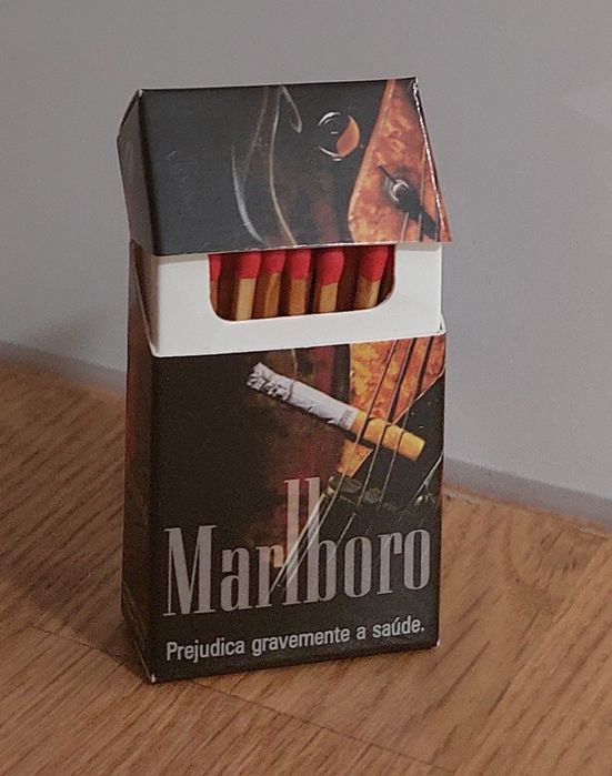 Caixas de fósforos publicitárias