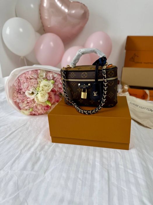 Torebka Louis Vuitton vanity pm new