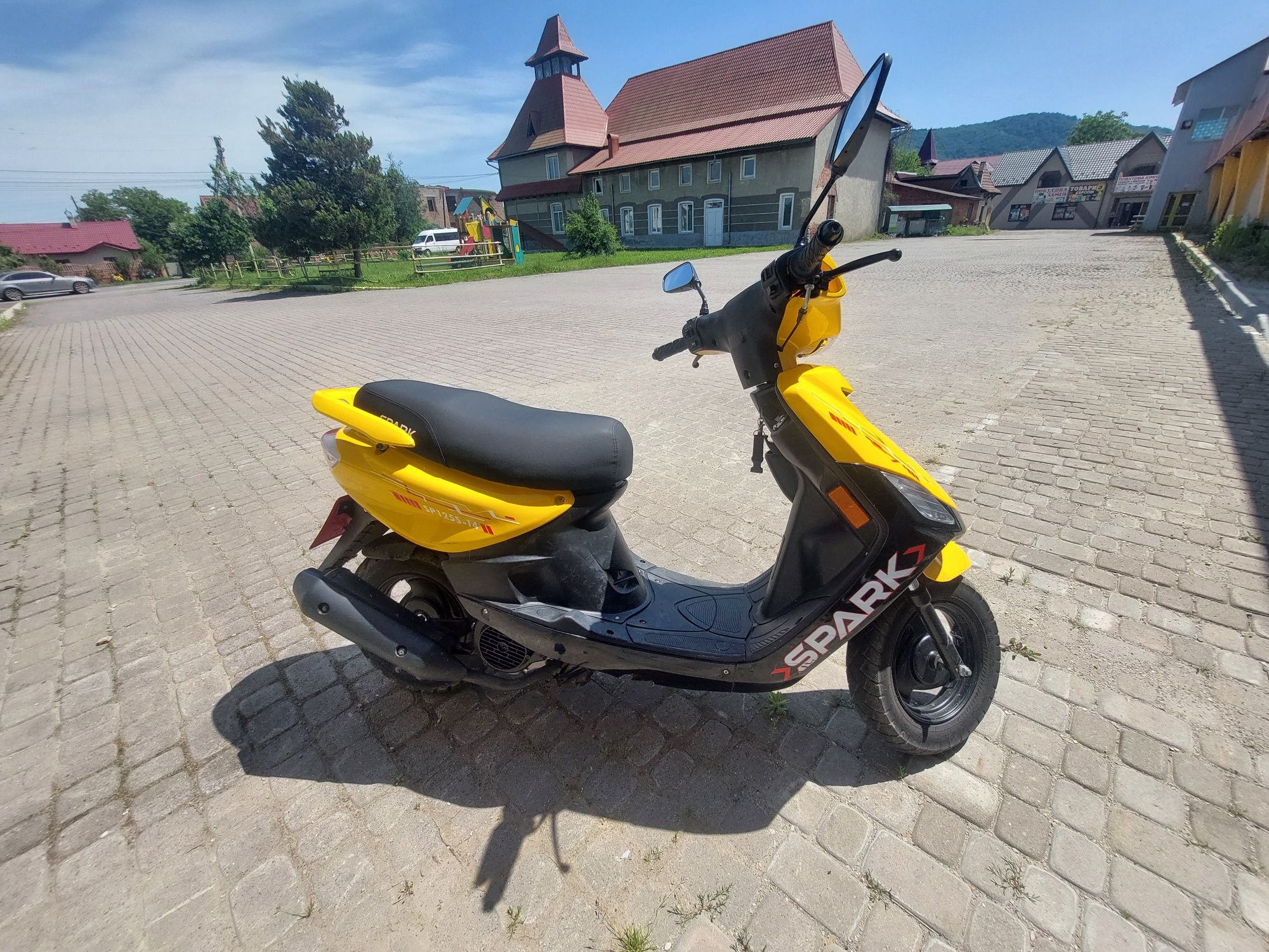 Spark SP125S-15 в хорошому стані