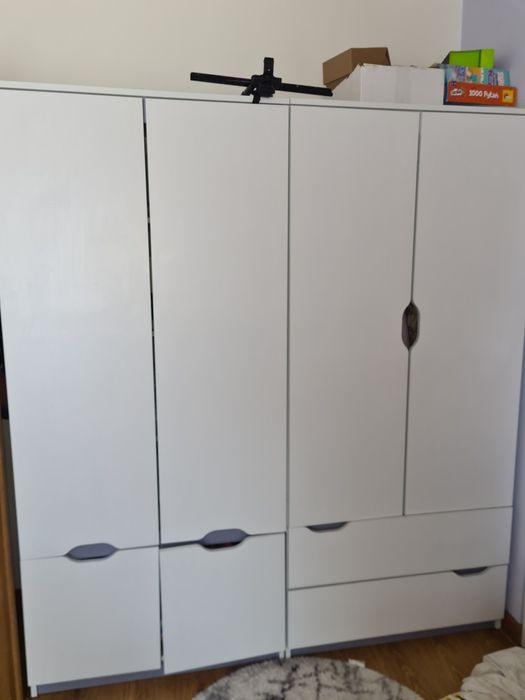 Komplet szaf młodzieżowych MODERN + regał