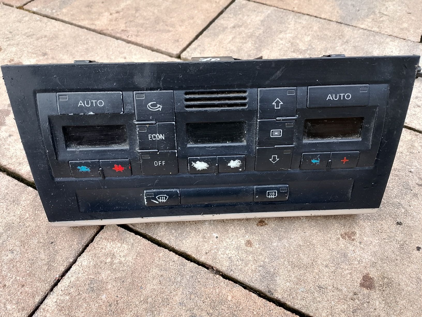 Panel klimatyzacji klimatronik Audi A4 B6,8E0820.043