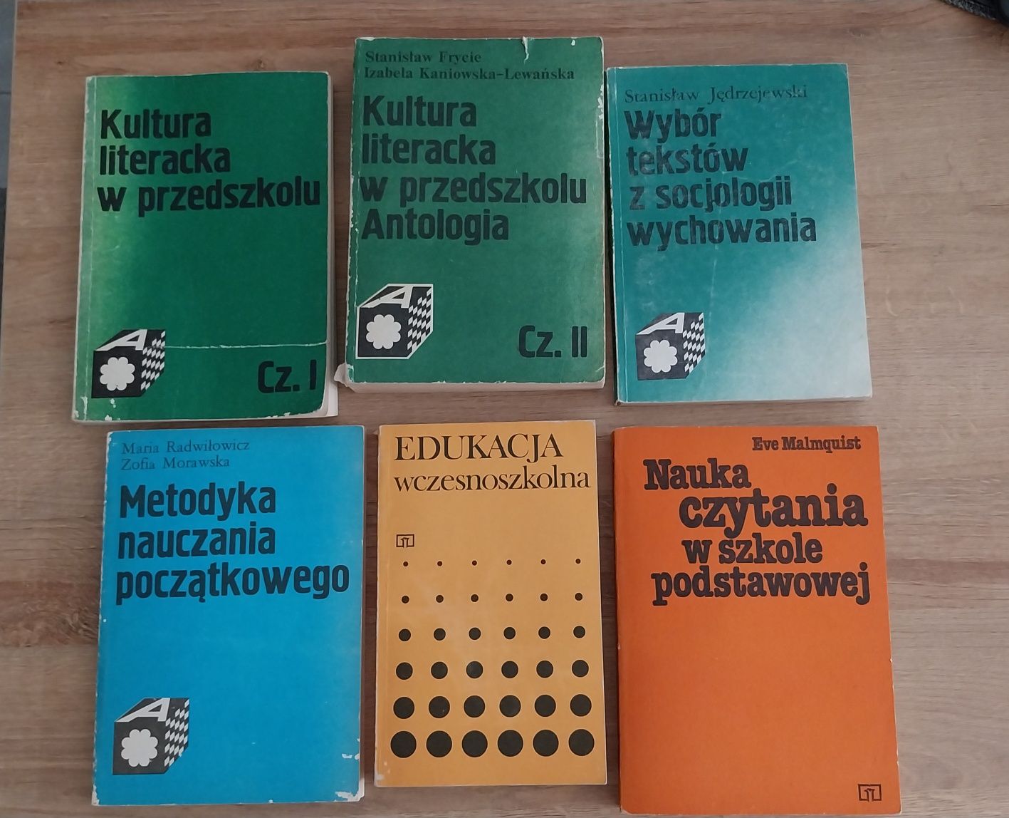 Zestaw książek metodycznych nauczanie poczatkowe wych. przedszkolne