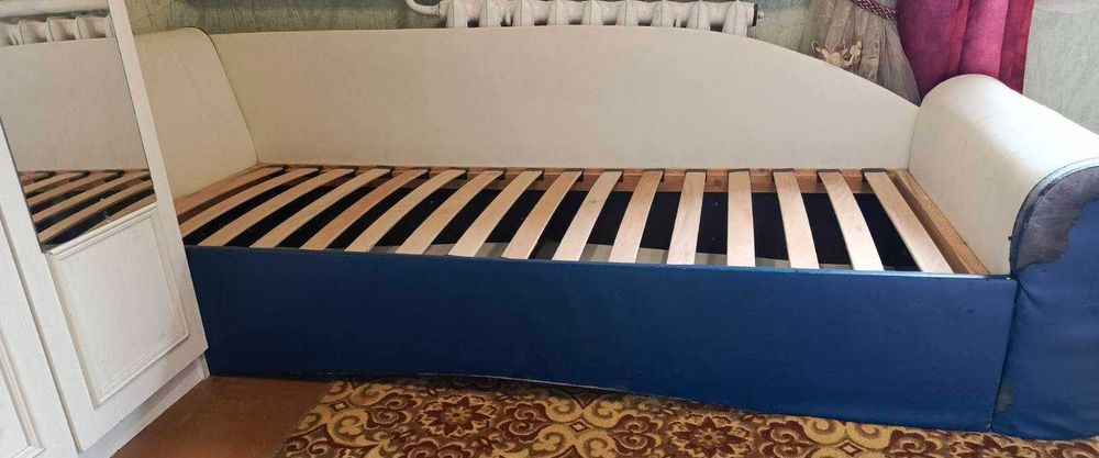 Детская кровать,дитяче ліжко