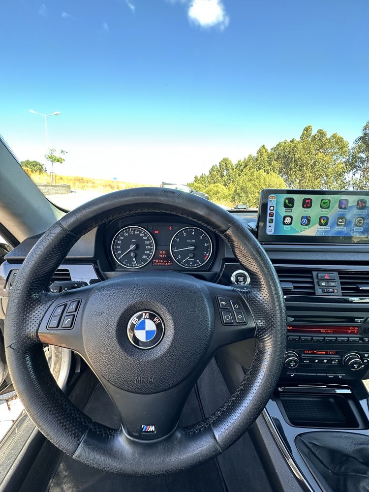 BMW E92 320i 2.0