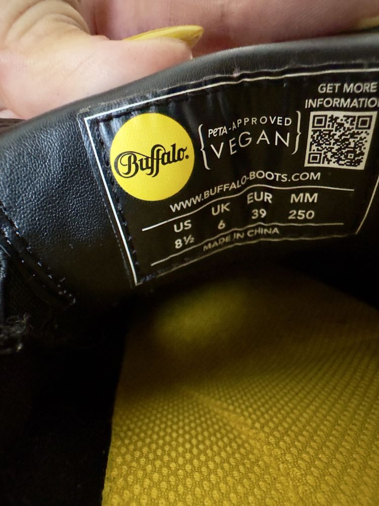 Sapatos Buffalo - Vegan