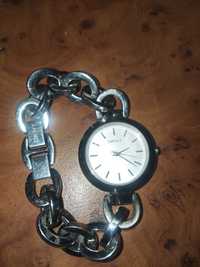 DKNY женские часы