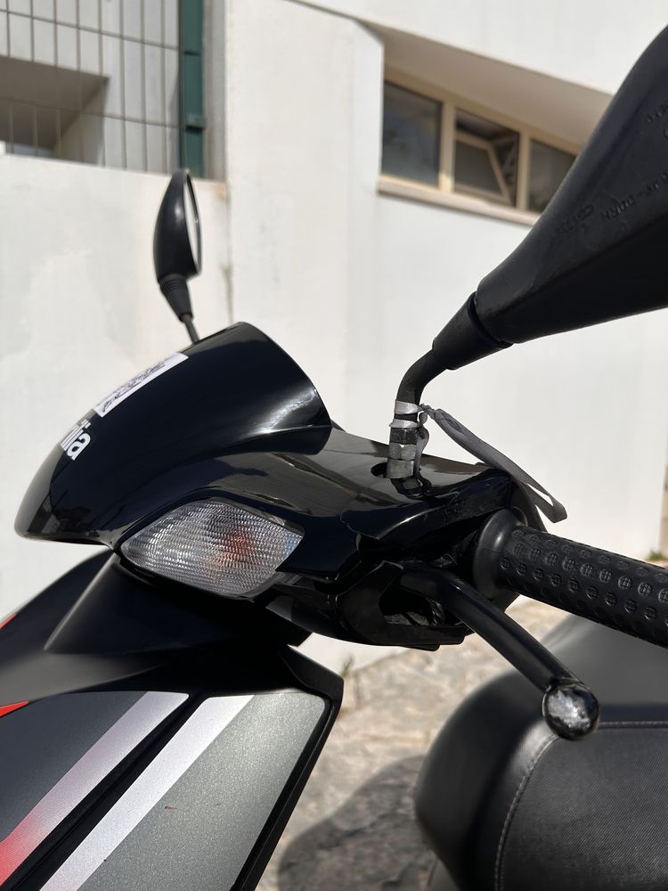 Aprilia sr50 compativel com licenca AM