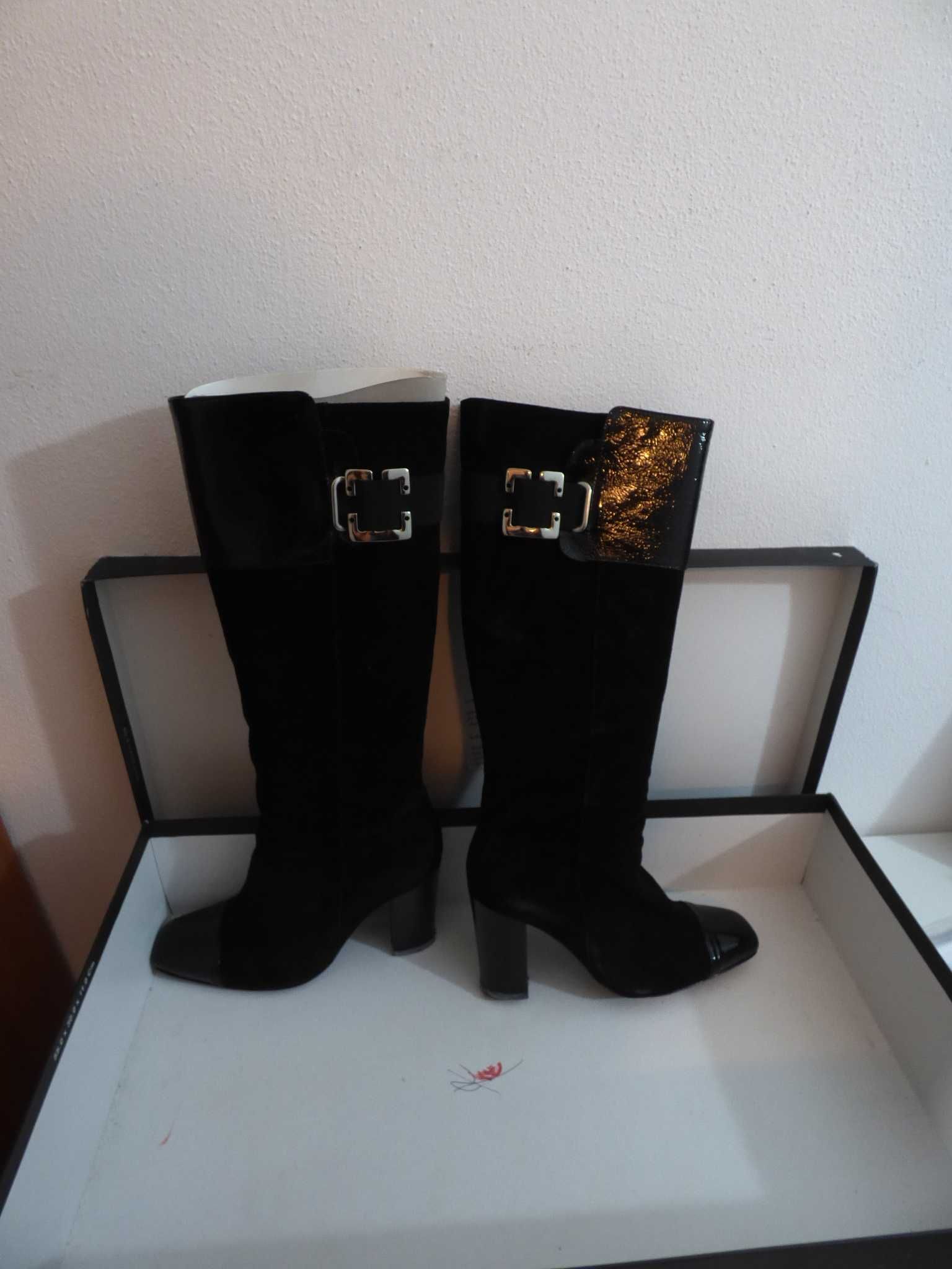 Botas nunca utilizadas de senhora 36/37