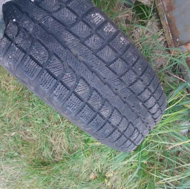 Колесо в зборі, автошина, 215/65R16C  на  мікроавтобус