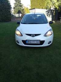 Mazda2 sprzedam 2010