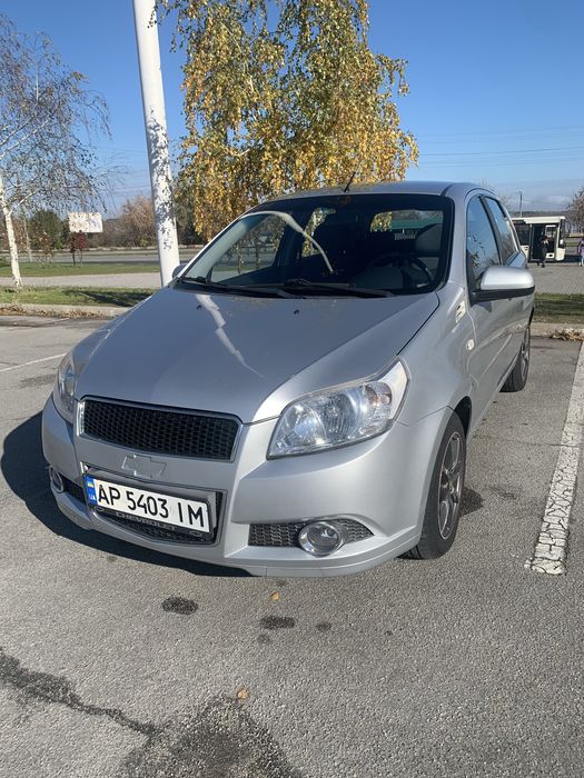 Chevrolet Aveo 2011 automatic hatchback 162 тис. км газ/бензин