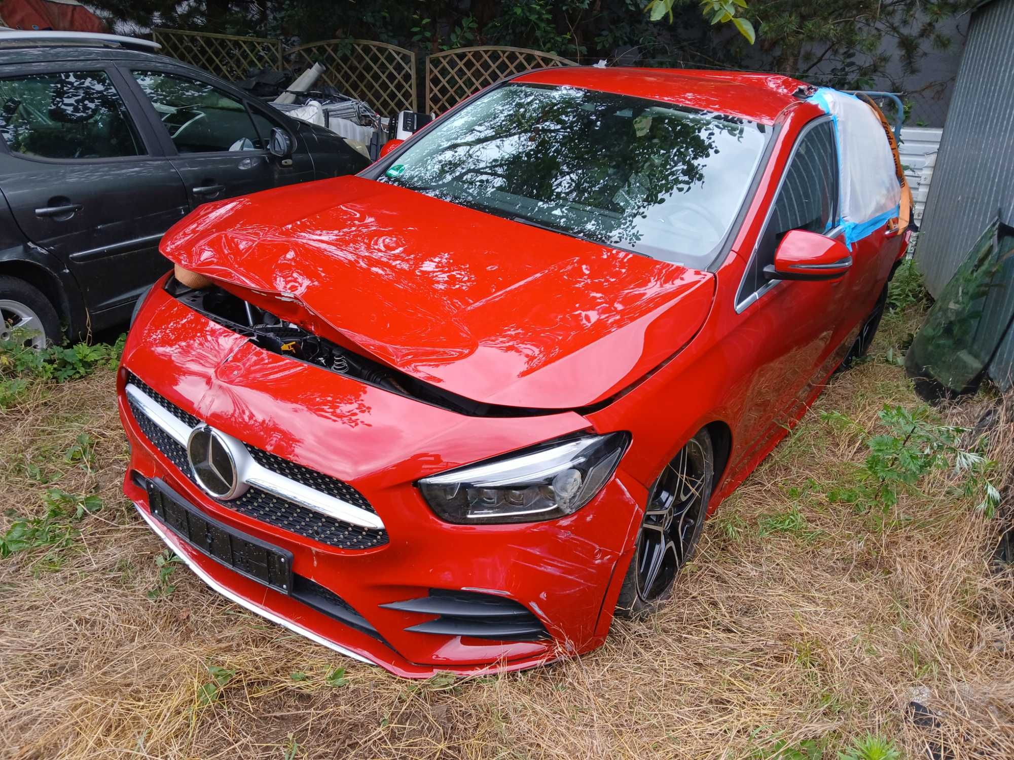 Mercedes B-klassa 220 w247