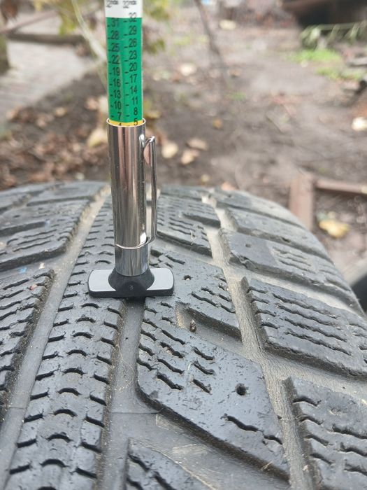 Продам шини Kumho 205/60 r16