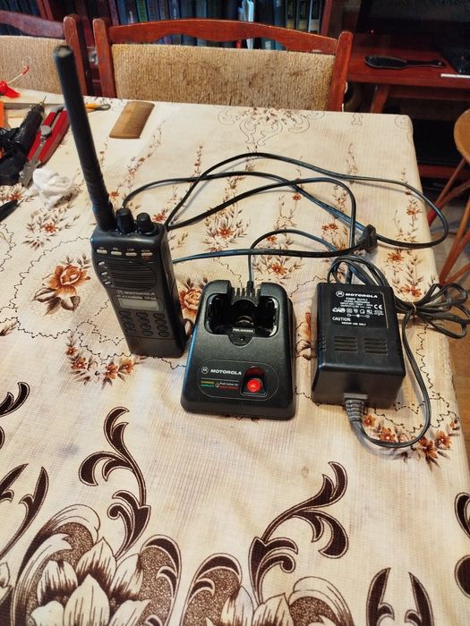 Профессиональная радиостанция Motorola GP-68 VHF диапазона 146-174 МГц