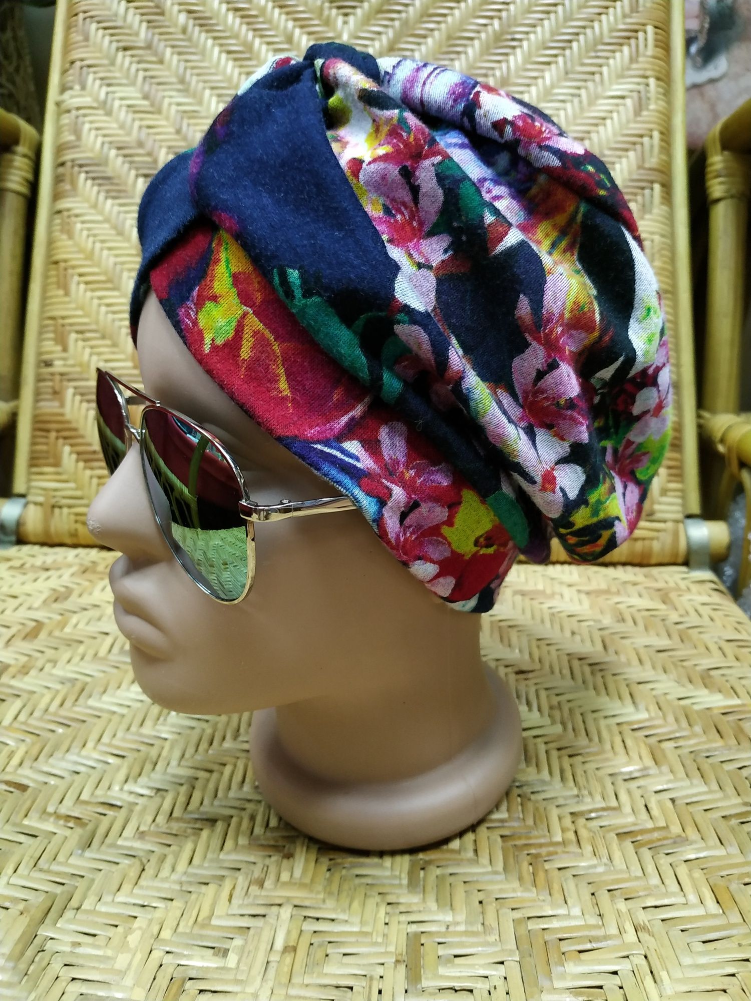 "Чалма" женская шапочка из  красивого трикотажа.