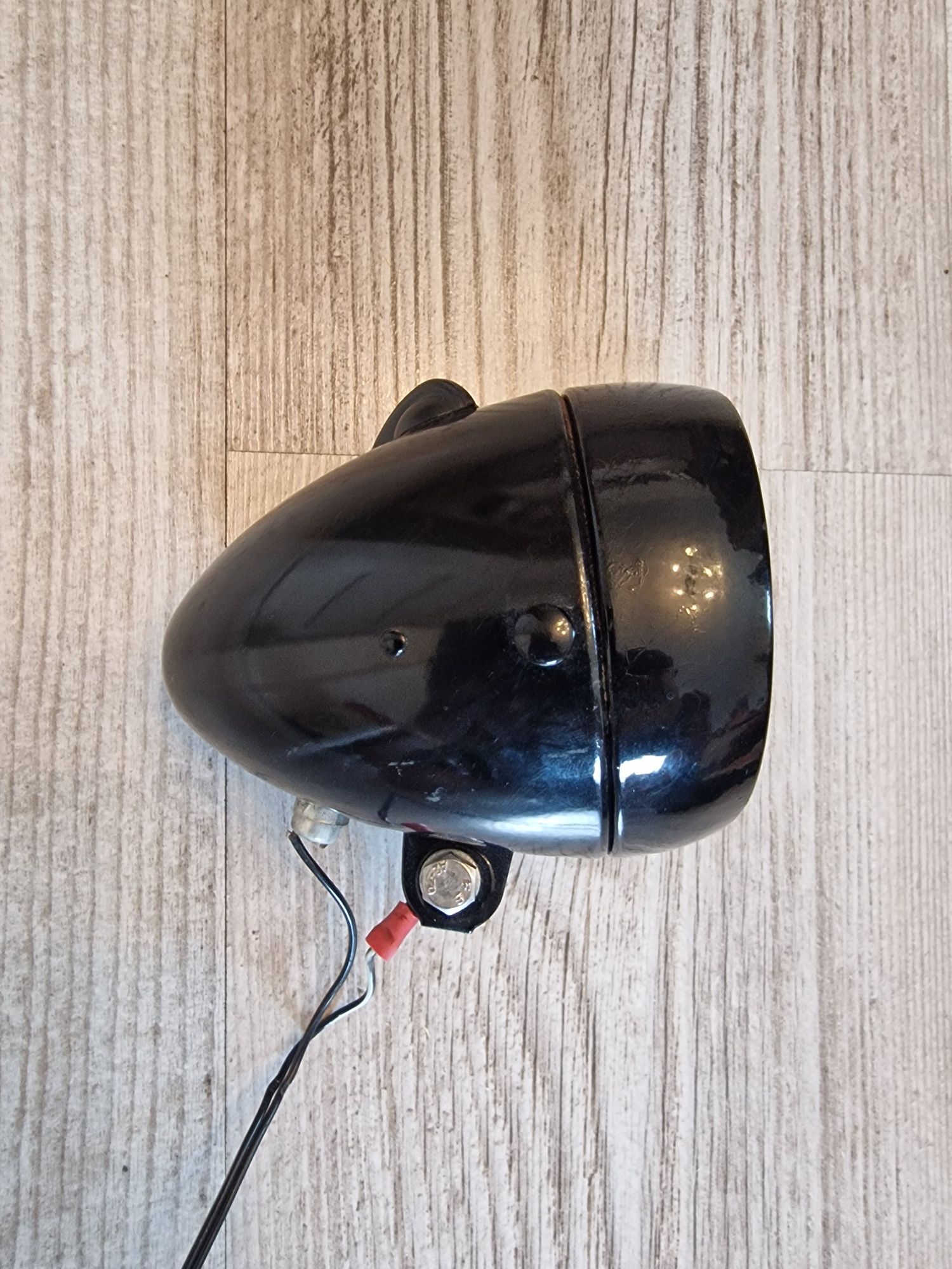 Lampka lampa rowerowa przednia pod dynamo prądnicę