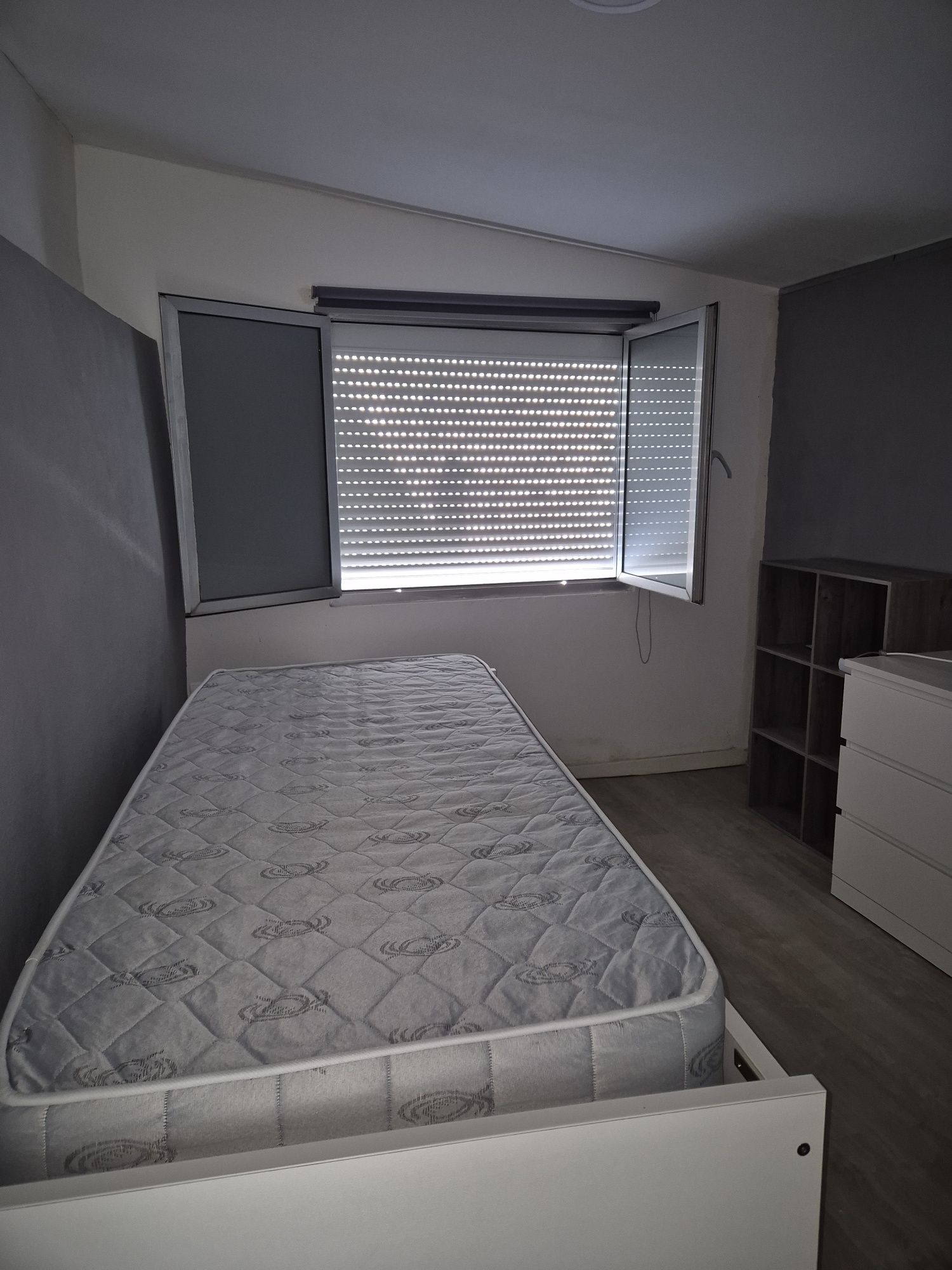 Quarto para arrendar a estudantes