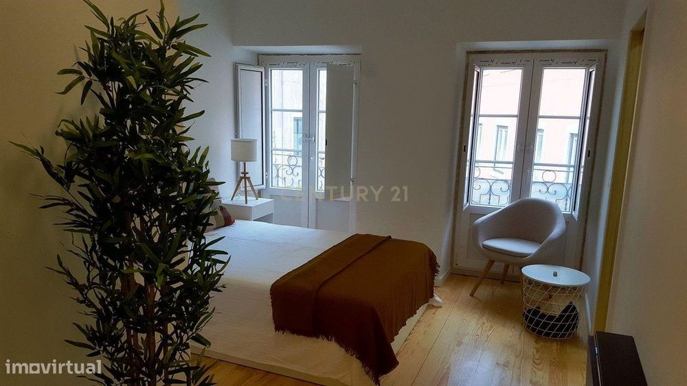 Apartamento de 1 Assoalhada - Em pequeno condomínio no Centro da Moura