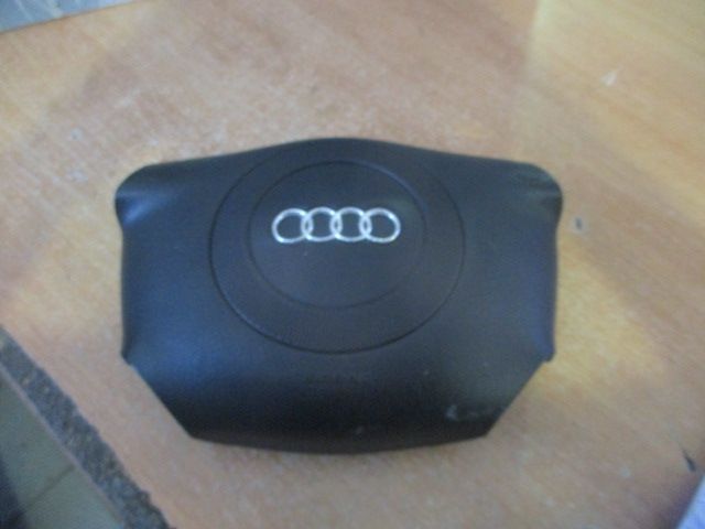 Airbag Condutor 4B0880201AL AUDI A4 B5 1999 1.9TDI 8V 110CV 4P CINZA