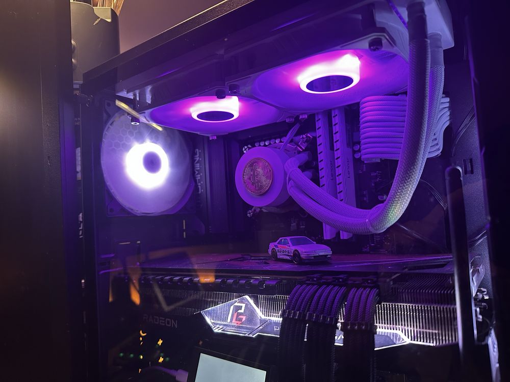 Karta Graficzna AMD RX 7900 XTX Phantom