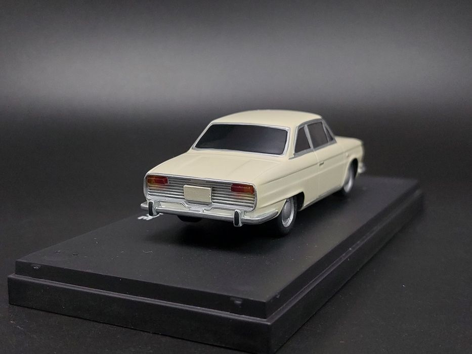 (Kyosho) 1/43 Hino Contessa 1300 Coupe масштабна модель