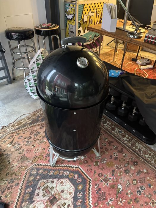 Weber Smokey Mountain – Defumador original, impecável