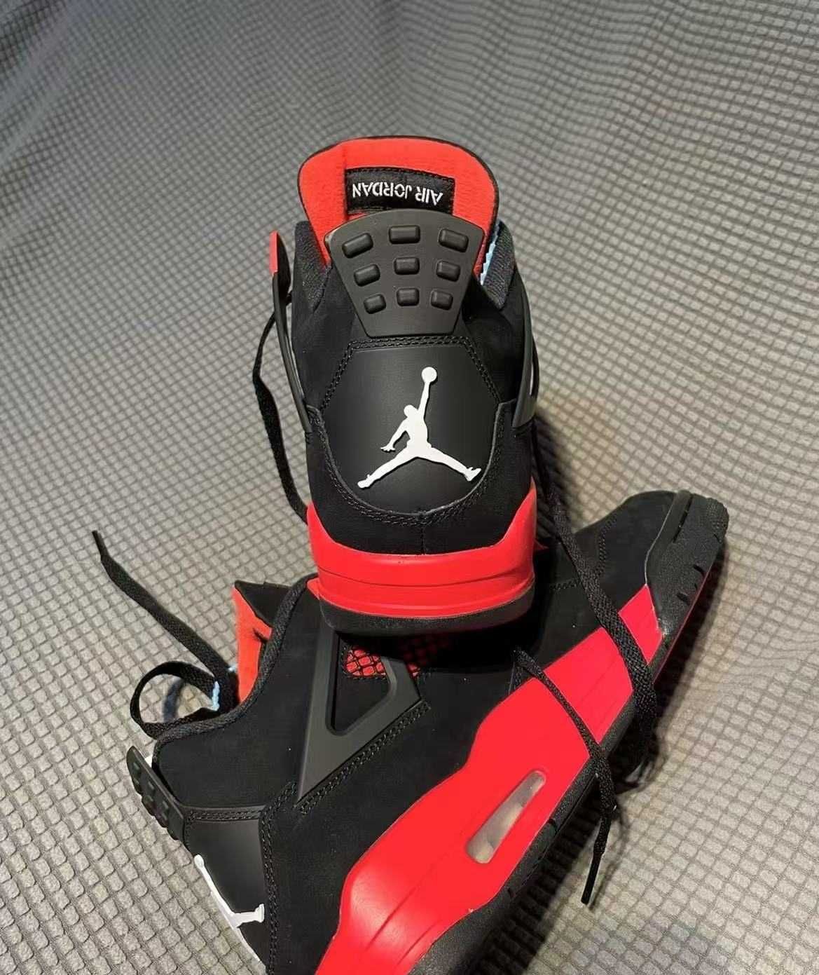 Jordan 4 Retro Red Thunder R.40