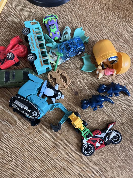 Лот іграшок для хлопчика