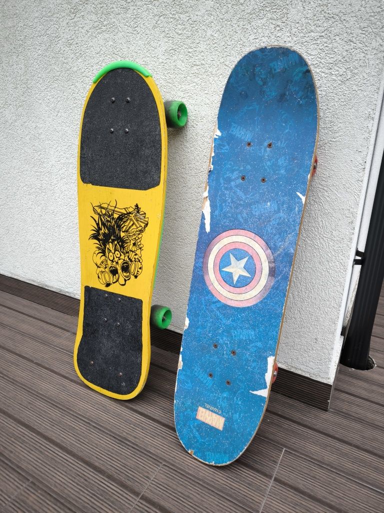 Skate e capacete