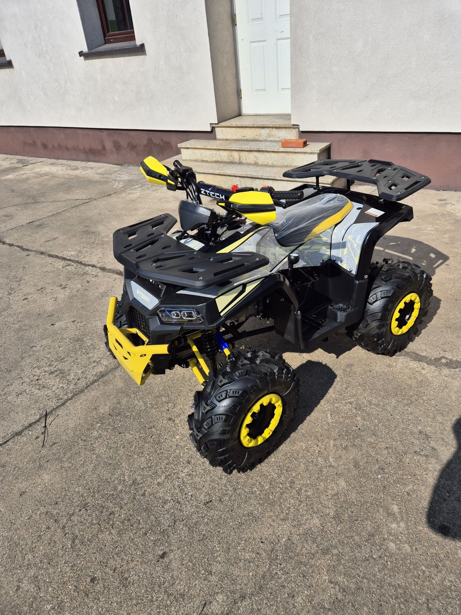Quad 125cc 3+wsteczny w automacie