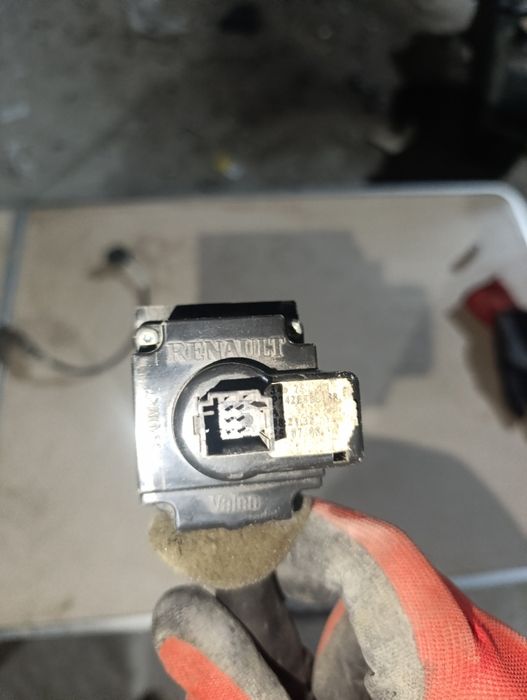 Переключатель подрулевой АКПП Renault Premium Magnum DXI 2006-2013г