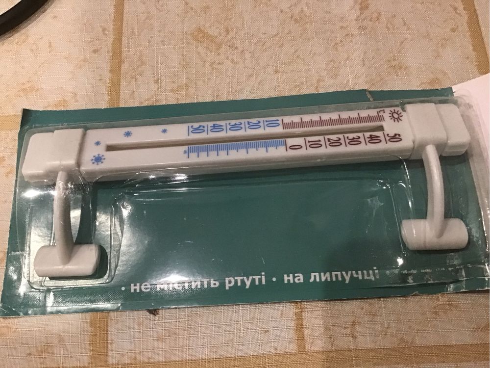 Продаю термометр