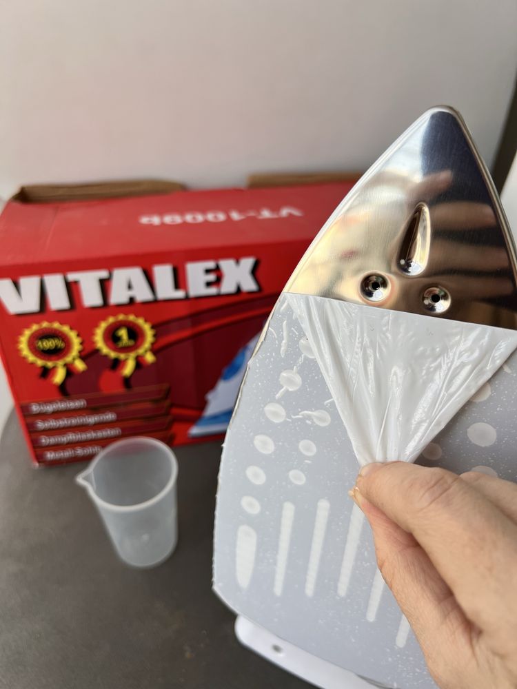 Нова праска з вертикальним відпарюванням Vitalex