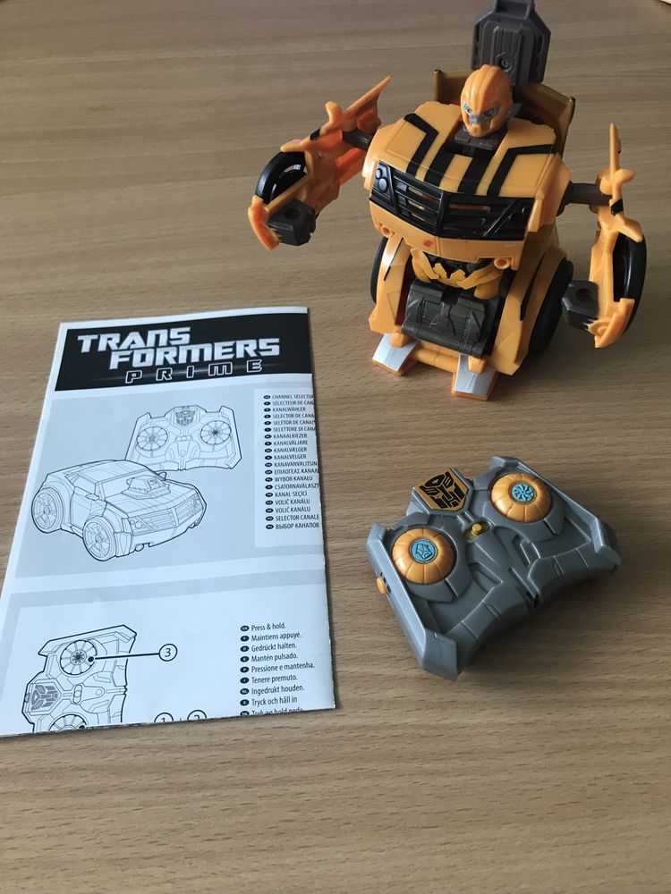 Transformers Prime  2 w 1 autobot prezent mikołaj okazja