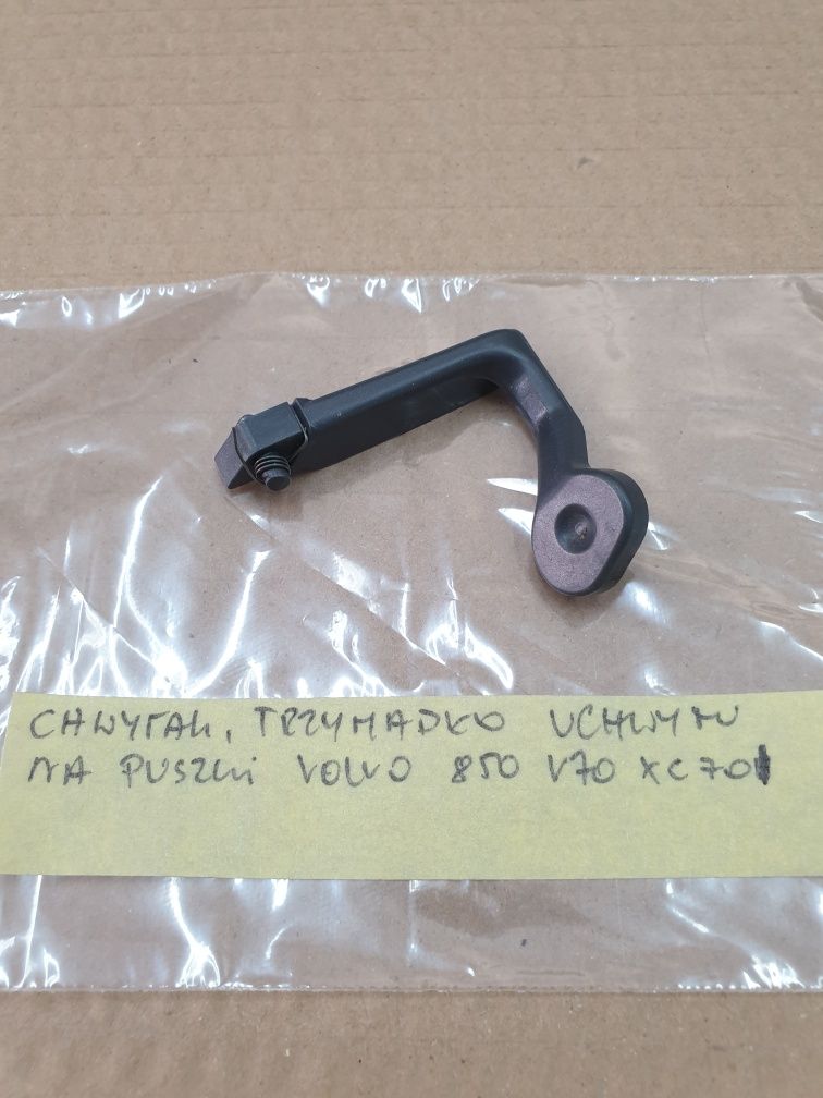 chwytak trzymadło uchwytu na kubki ,napoje volvo 850 V70 CX70 S70