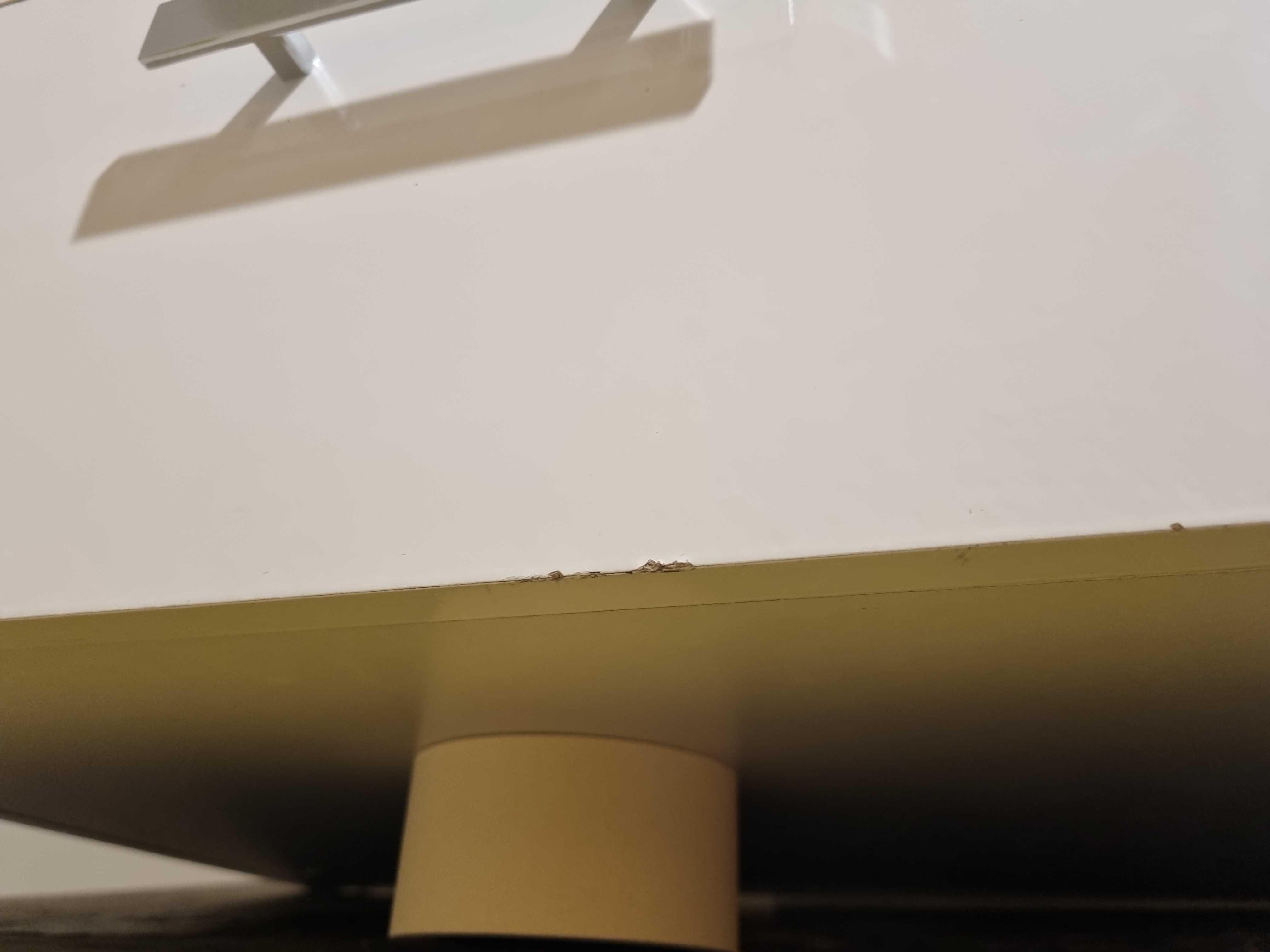 Szafka 60 cm po umywalkę z płyty laminowanej