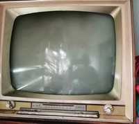 Televisão antiga para colecionadores Modelo LOEWE OPTA