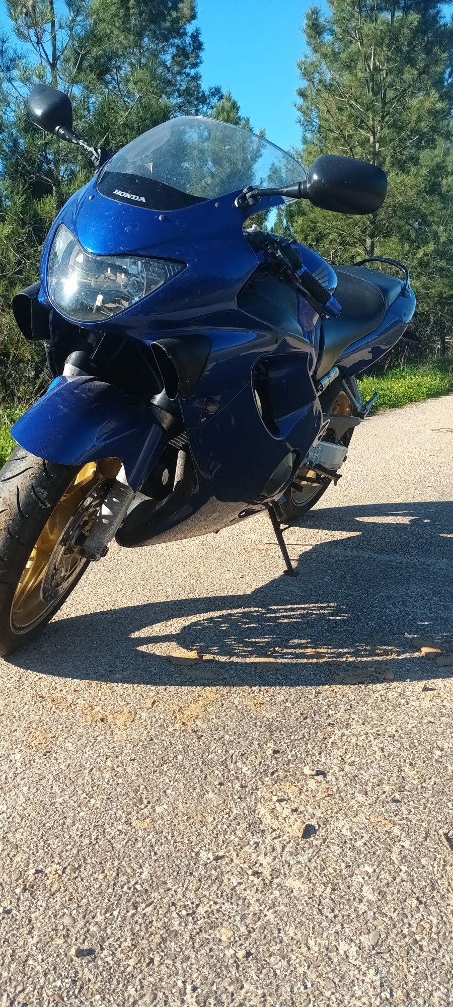 Vendo Cbr 600 f4