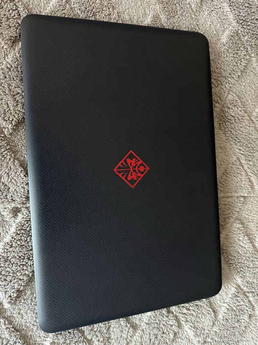 Portátil HP 15-ax002np