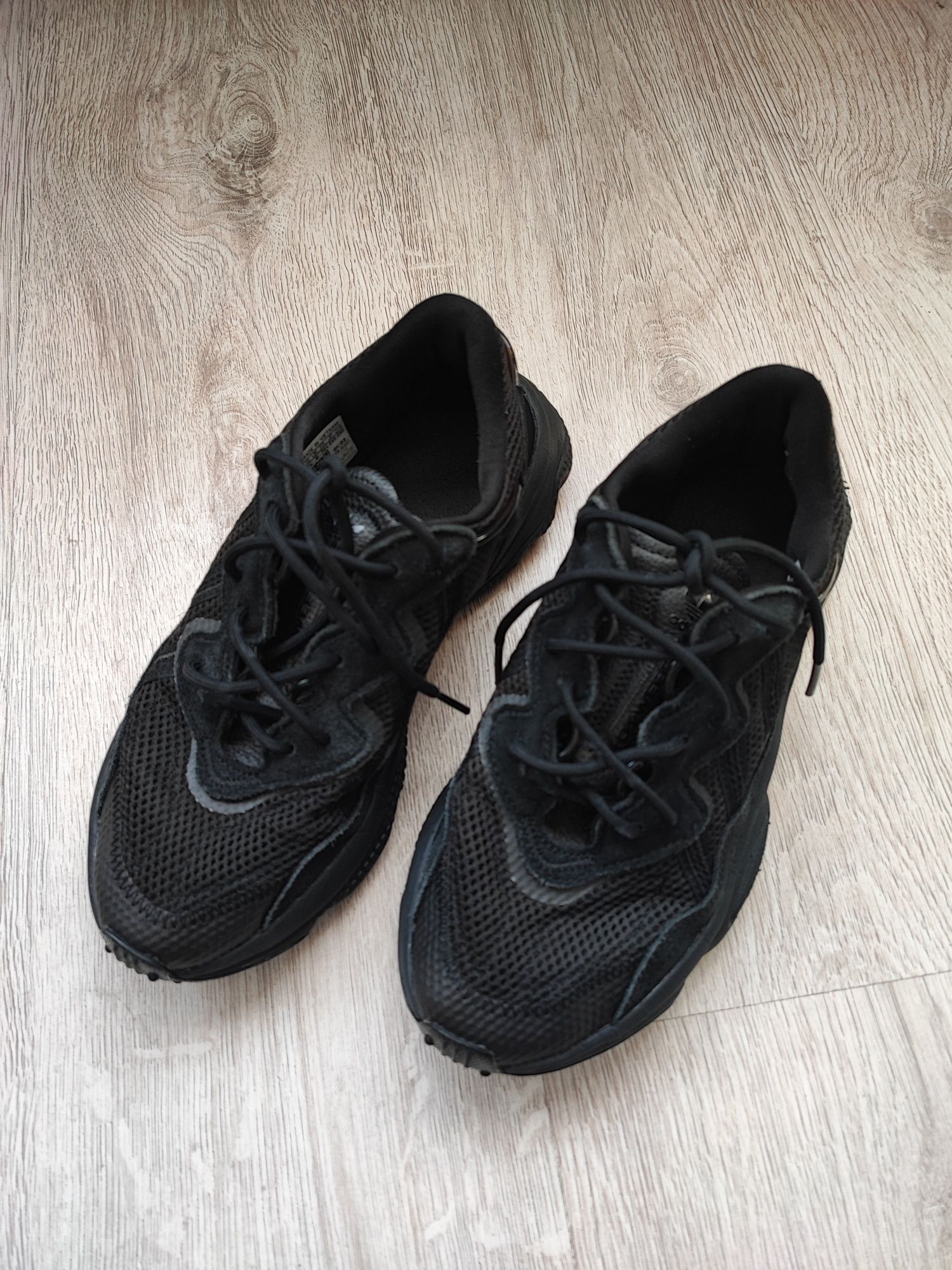 Ozweego Adidas czarne