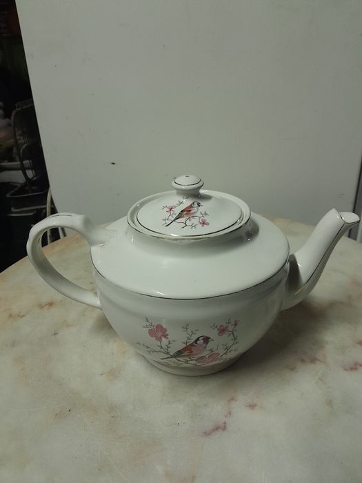 Antigo bule da fábrica sacavem