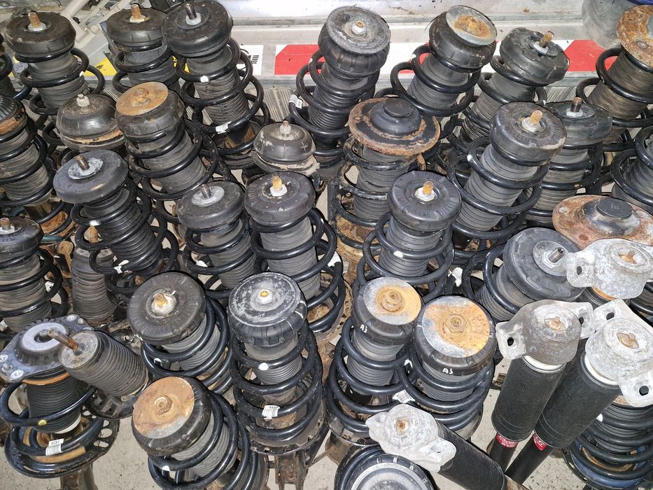 Стійки з пружинами амортизатори Opel Astra J Insignia A B Zafira B C