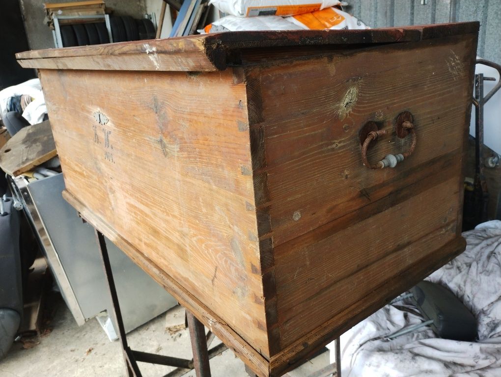 Stary kufer skrzynia Antyk 1909 r 110 x 55