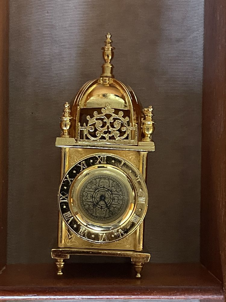 Coleções Phillae de relógios miniatura